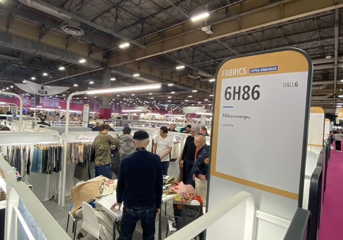 画像:日本綿布 海外展示会
